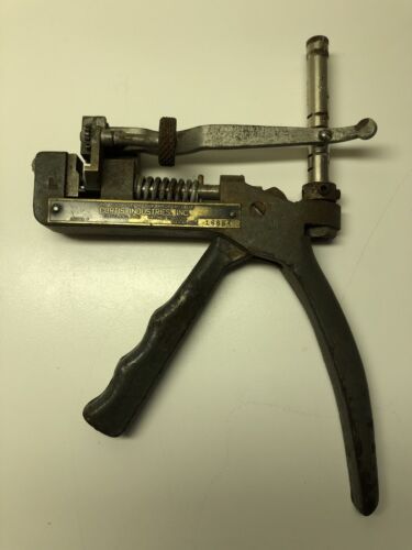 Curtis Key Company Cleveland, OH - Model F Key Cutter