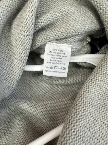 Janie and Jack size 3 sweater knit poncho with buckle detail - Picture 4 of 4