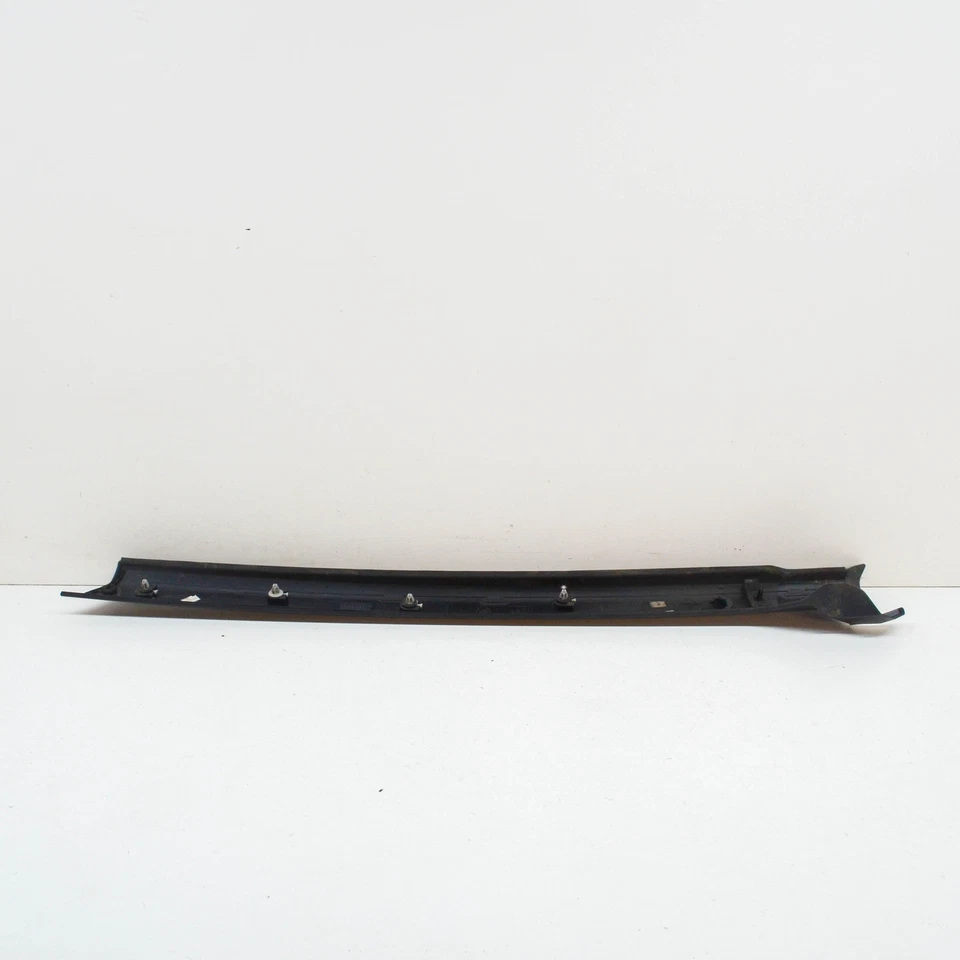 LAND ROVER DISCOVERY L319 Parabrezza Anteriore Sinistro Bordo Verticale 2013 - Image 2 of 4