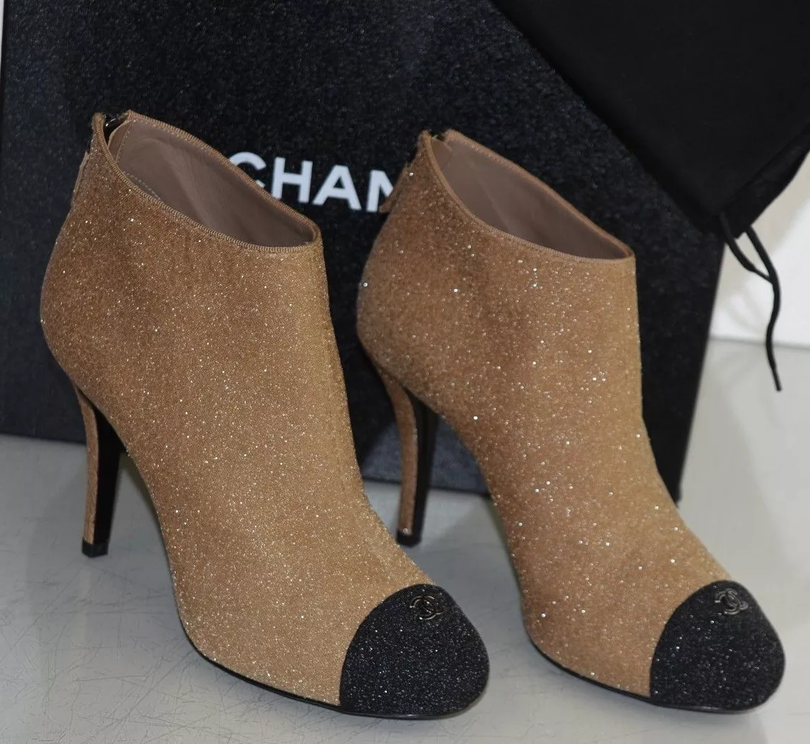 Chanel cap sales toe booties