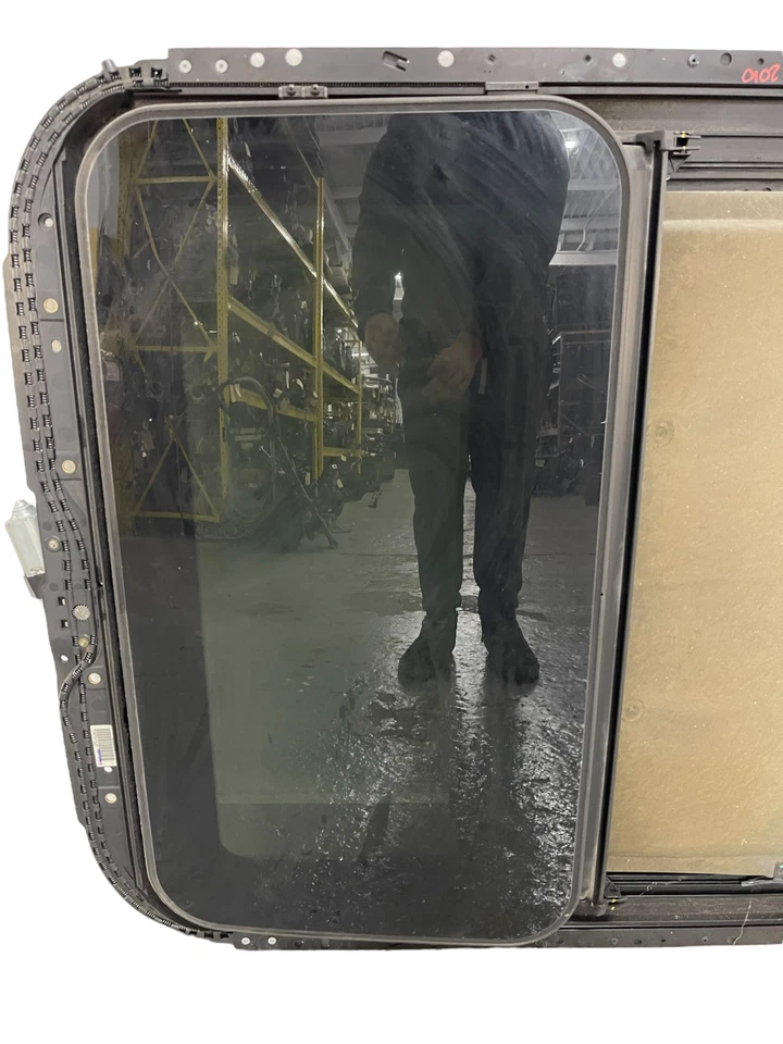 AUDI A4 QUATTRO 2009-2016 techo corredizo techo corredizo OEM 8K5877255A Foto 4 de 4