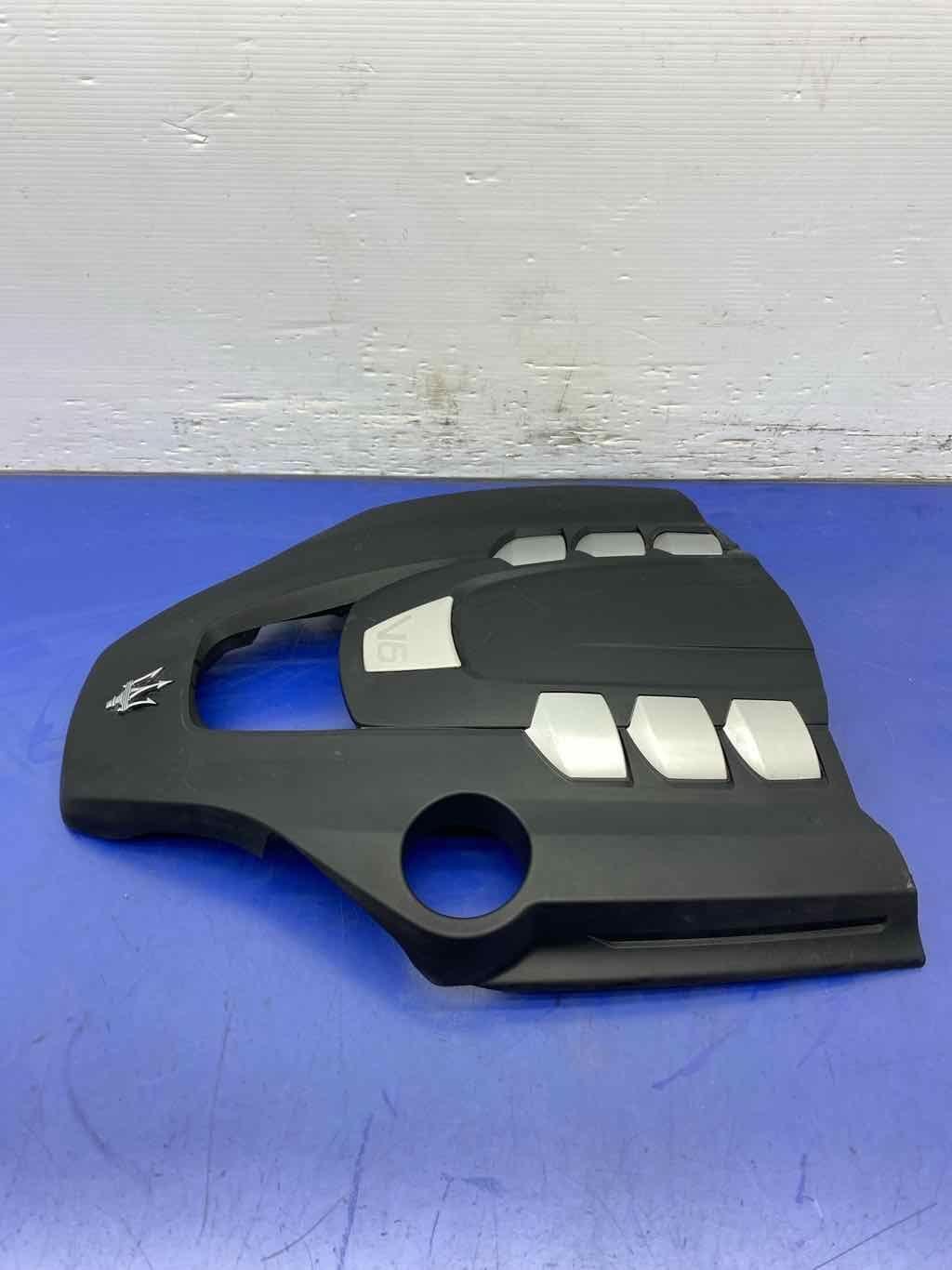 2017 - 2022 MASERATI LEVANTE M161 OEM 3.0L V6 ENGINE MOTOR APPERANACE COVER