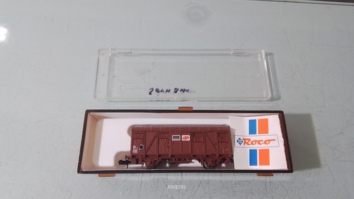 ROCO ECH N 25433. WAGON COUVERT GS NOUVEAU LOGO SERNAM SNCF EN BOITE | Condition: Occasion