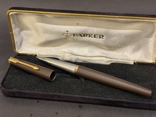 Parker — 50 Falcon Brown laquered silver section (BFP678) — fountain pen for sale on Nibfolio — photo 2