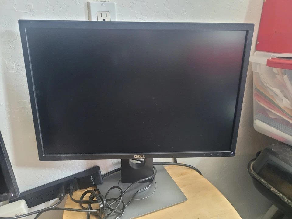 Dell P2217 22" Widescreen 1680x1050 16:10 TN LED Backlit Monitor HDMI Grade C - Image 2 of 2