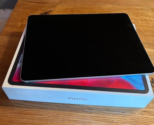 iPad Pro 12,9 4. Generation Wi-Fi + Cellular Displayschaden in OVP