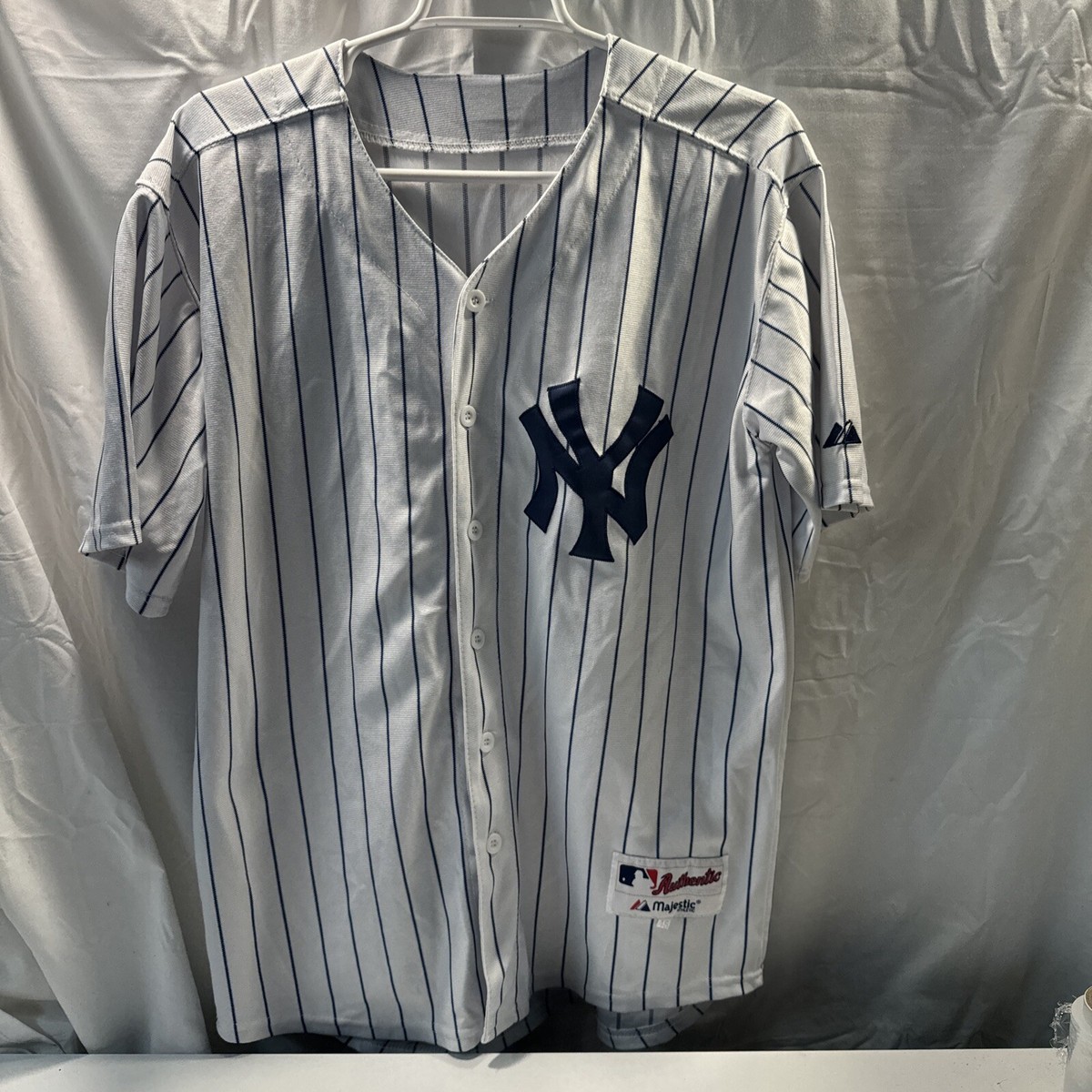 ヤンキース　majestic JETERユニフォーム New York Yankees Derek Jeter Majestic Jersey Captain Arm