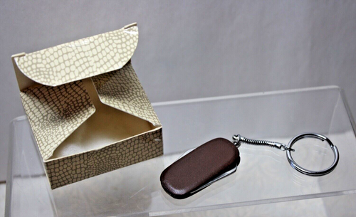 Vintage 1983 Avon POCKET PENKNIFE KEYCHAIN in Box, Unused - Foto 3 di 7