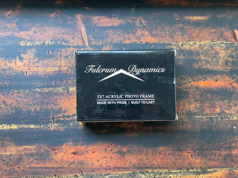 Paquete de 2 marcos de fotos acrílicos 5x7 Foto 4 de 4