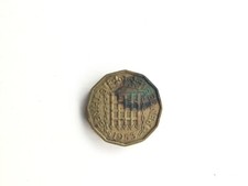 A 1953 Queen Elizabeth ll Brass Thruppenny bit 3d Coin