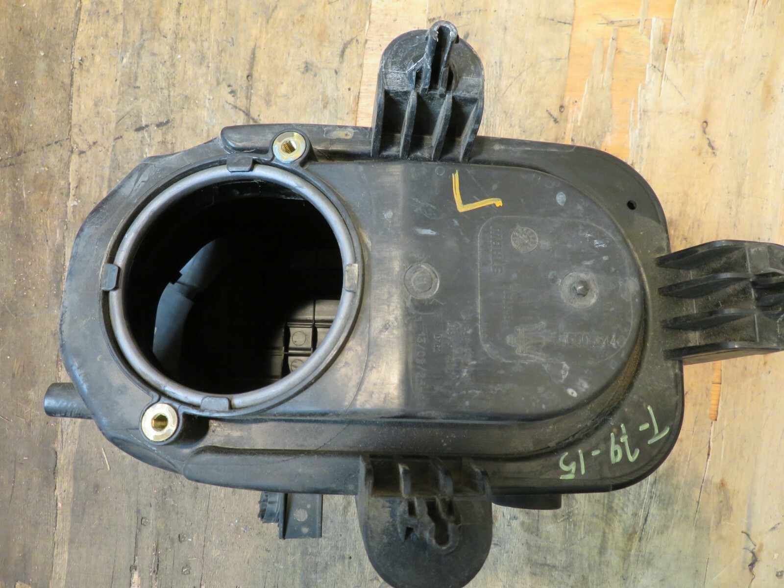 2014-2017 MASERATI GHIBLI DRIVER SIDE AIR INTAKE FILTER CLEANER BOX HOUSING OEM