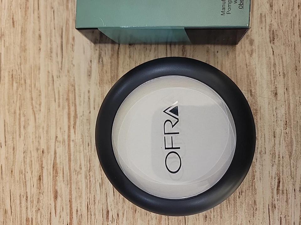 OFRA Oil Control Pressed Powder - 10g FULL SIZE NEW Without Box - Image 3 of 4