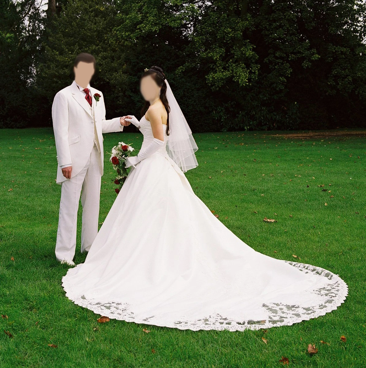 Wedding dress size 6 petite uk clearance