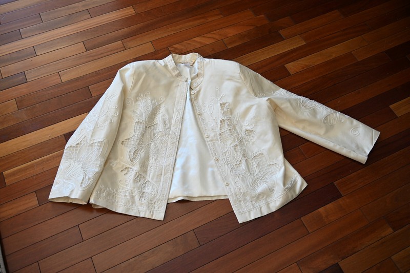 Norm Thompson Sz 1X Ivory Cutouts Gorgeous 100% Silk Jacket Blazer Vintage