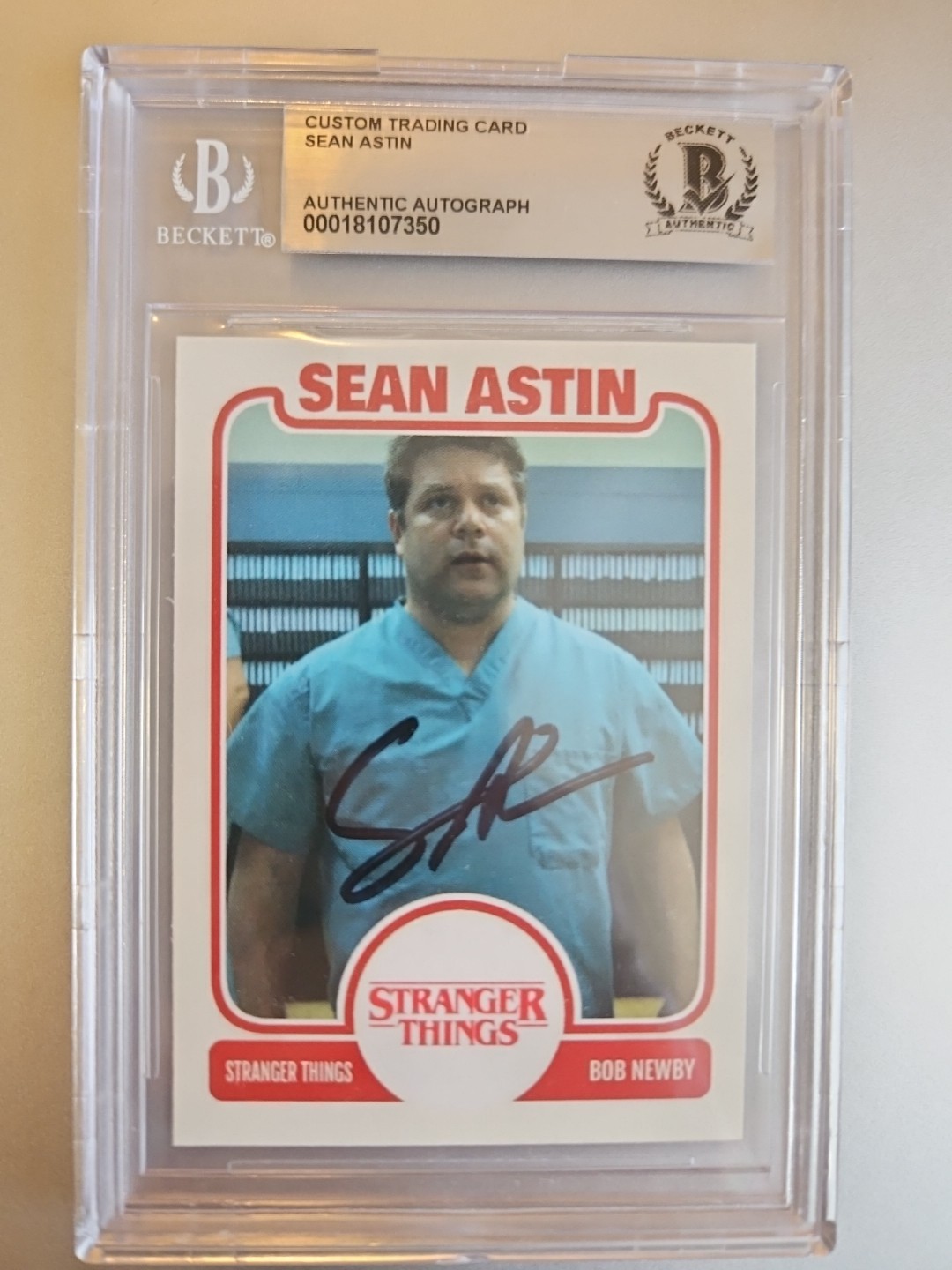 Sean Astin Custom Signed Card - Played Bob Newby In Stranger Things - Beckett 