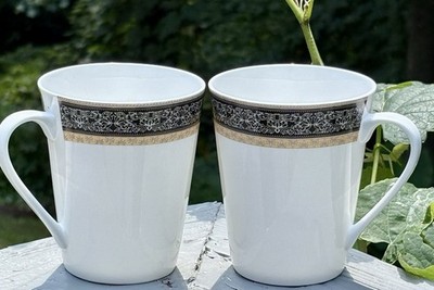 President Royal Class Fine Bone China England Hitech Legacy Vintage 2 Pc.Mug Set