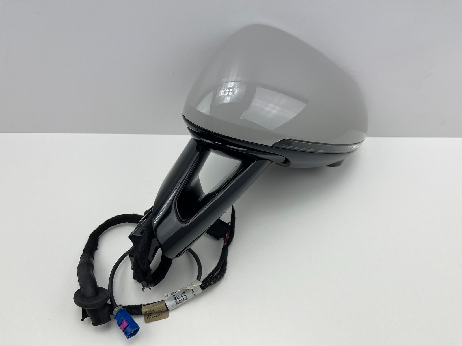 PORSCHE MACAN 95B LCI LEFT PASSENGER SIDE MIRROR 360 CAMERA BLIND SPOT RHD 6109