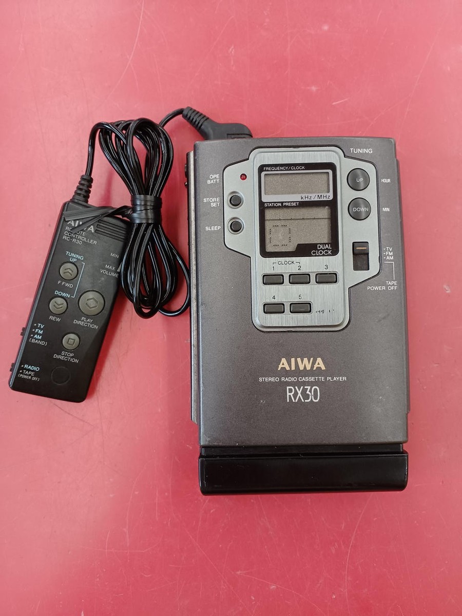 For Parts or Repair) AIWA HS-RX30 Portable Cassette Player w