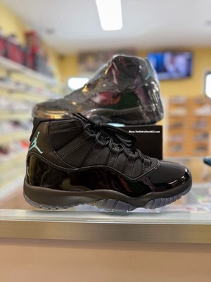 Size 9.5 - Air Jordan 11 Retro 2025 Gamma Blue