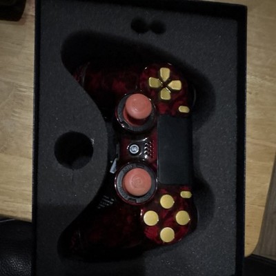 SCUF Gaming Controller Black/Red Splatter Gold Buttons w/ SCUF Carrying Case
