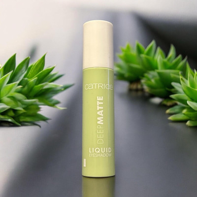 Flüssiger Lidschatten Catrice Deep Matte Nº 040 Lime Light  4 ml