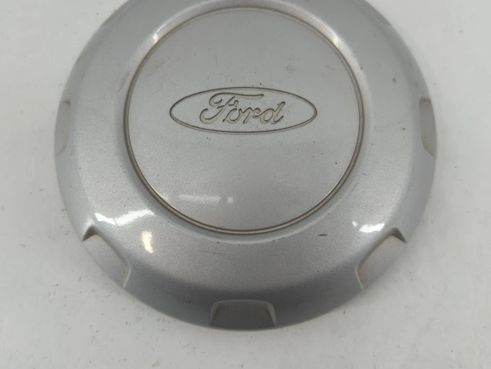 Tapa central llanta Ford Expedition 2022 JGXL7 Foto 4 de 4