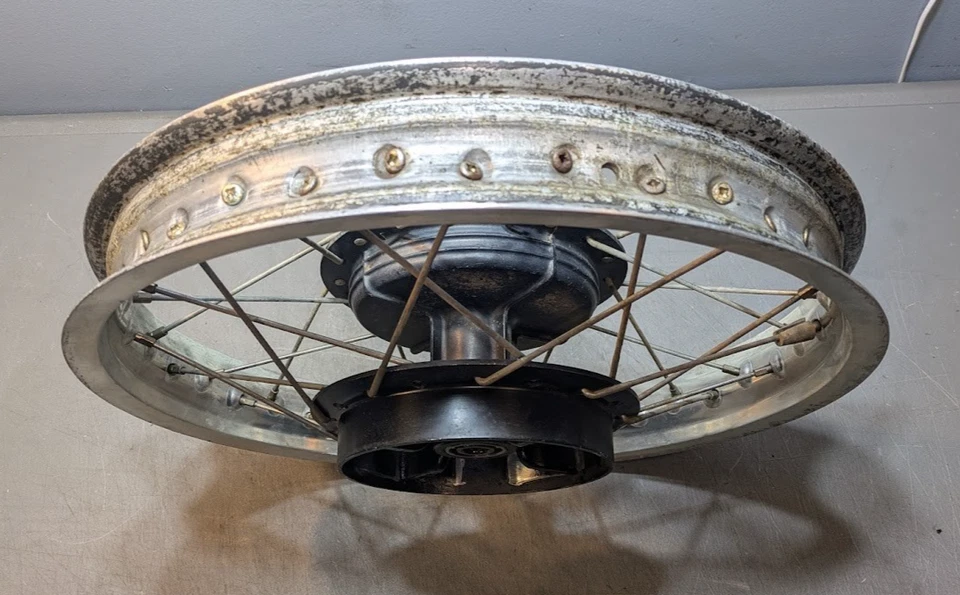 Buje de llanta trasera Yamaha XT550 XT600 1982-1989 Foto 3 de 4