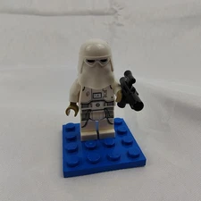 Lego Snowtrooper Star Wars Minifigure With Blaster Commander sw1177 