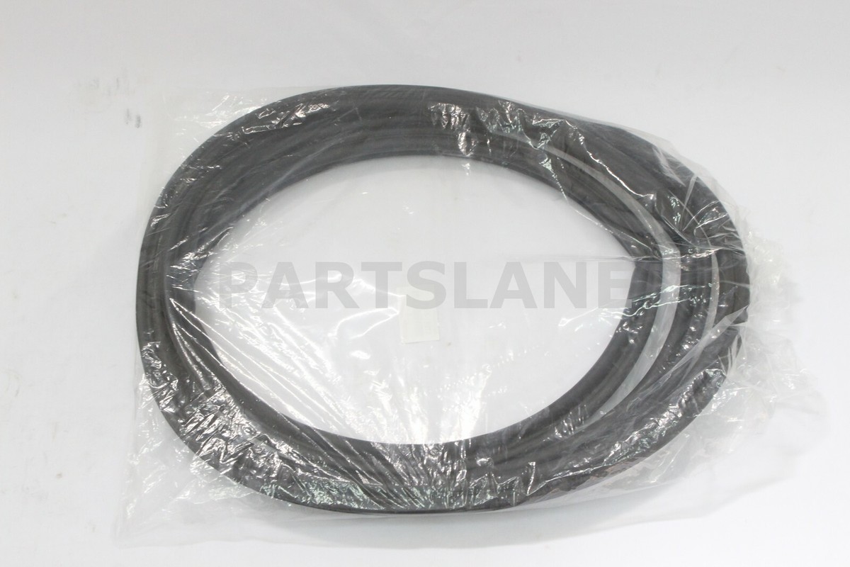 Lexus LX470 Toyota Land Cruiser 100 OEM Back Door Weatherstrip