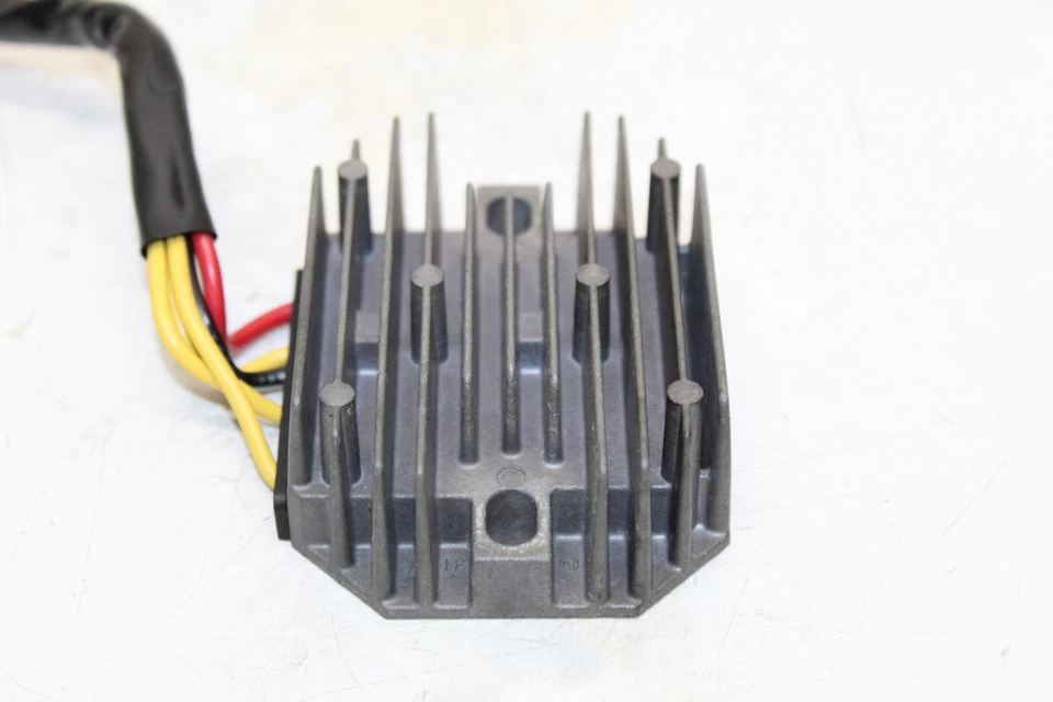 Regulador de tensão retificador Husqvarna Sm610 2006 - Imagem 2 de 4