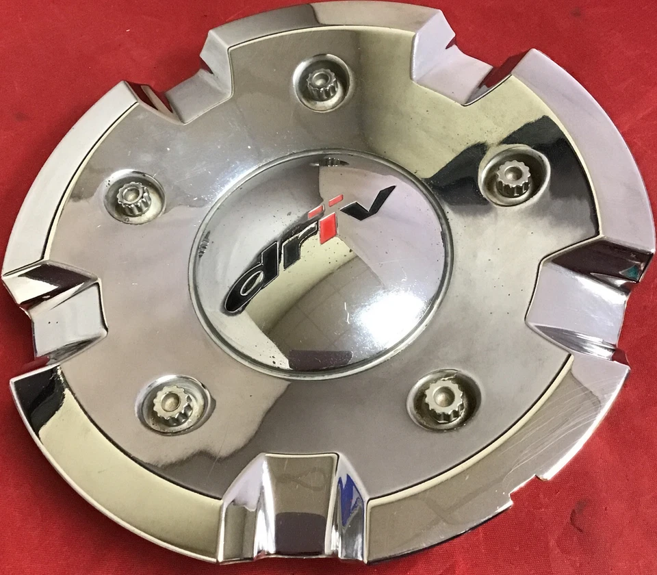 UNA RUEDA MOTRIZ USADA CROMADA TAPA CENTRAL PERSONALIZADA 6450-15 / S702-09 13047 Foto 3 de 4