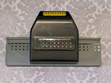 EK Success Paper Punch Parisian Dotted Scallop Edger Border Scrapbook