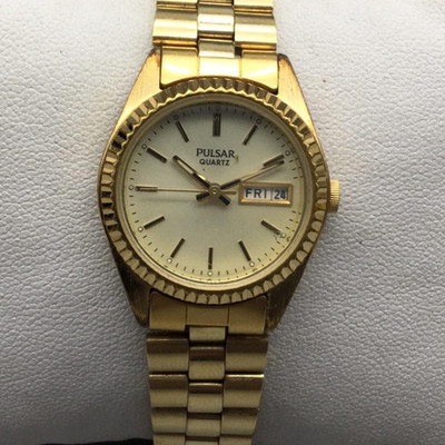 Pulsar Womens Watch 24mm Gold Tone Day Date V783-X003 New Battery 7''