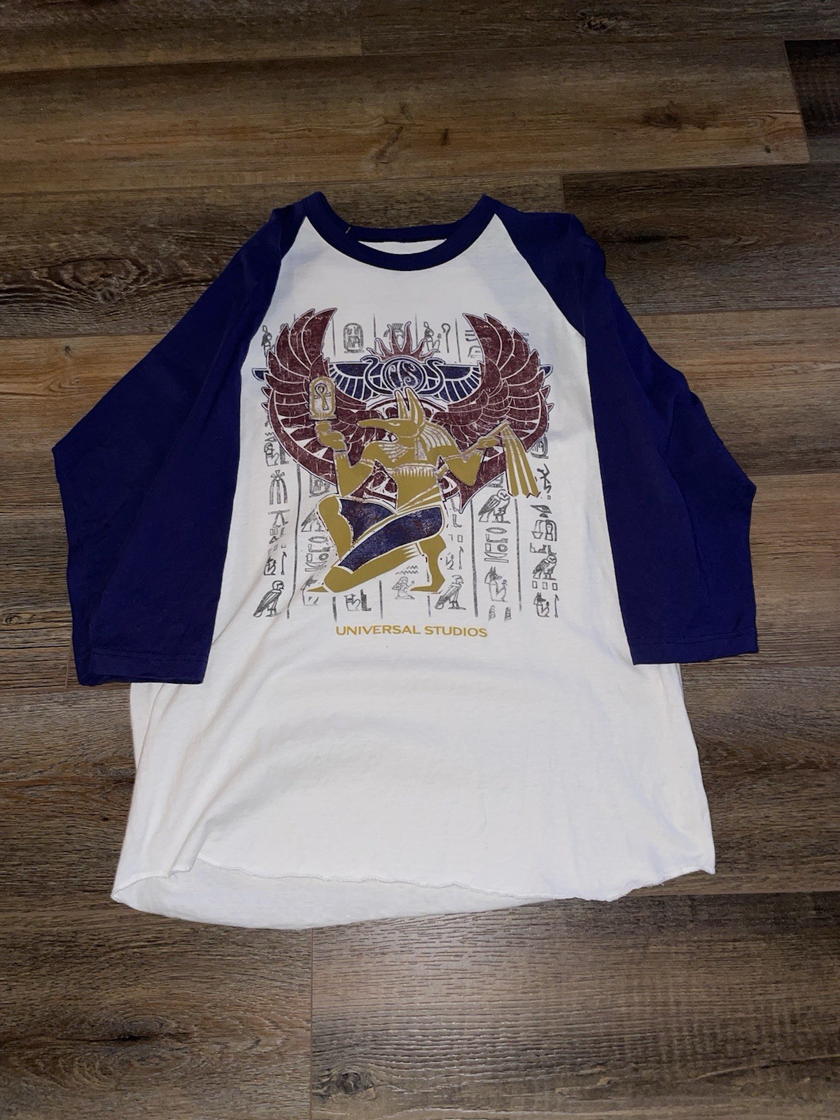 Universal Studios Revenge of the Mummy Mens Medium 3/4 Sleeve T-Shirt