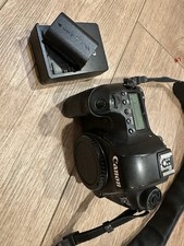 canon 6d body full frame dslr w/ battery charger cap sling