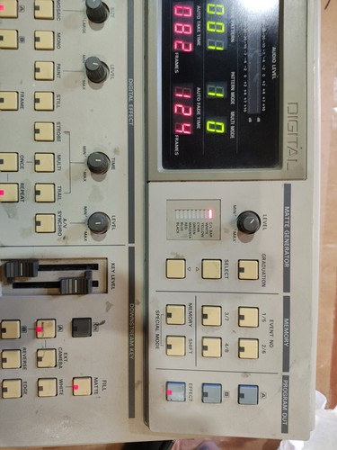 VINTAGE PANASONIC WJ-MX50A DIGITAL AV MIXER 4-INPUT ONLY-POWER-TESTED - Picture 6 of 19