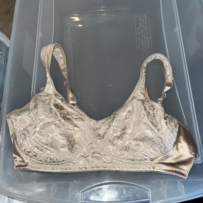 Playtex 18 Hour Bra Wirefree Ultimate Lift True Support 38D 4745 Natural Beige