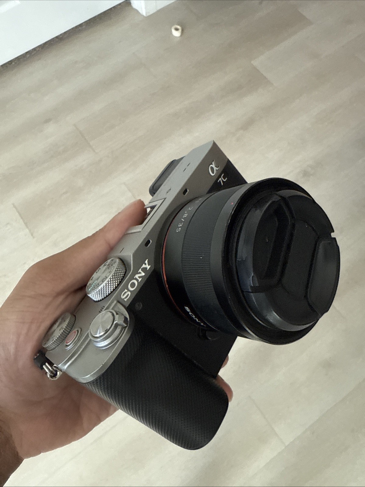 Sony A7C Mirrorless Camera Black Zeiss Sonnar 35mm F2.8 Included Used