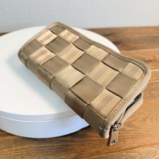 Harvey s Seatbelt Wallet Taupe Champagne Zip ...