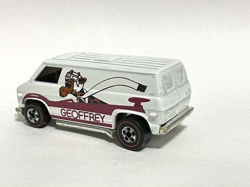 CUSTOM MADE Hot Wheels Redline Super Van Geoffrey Giraffe Toys R Us