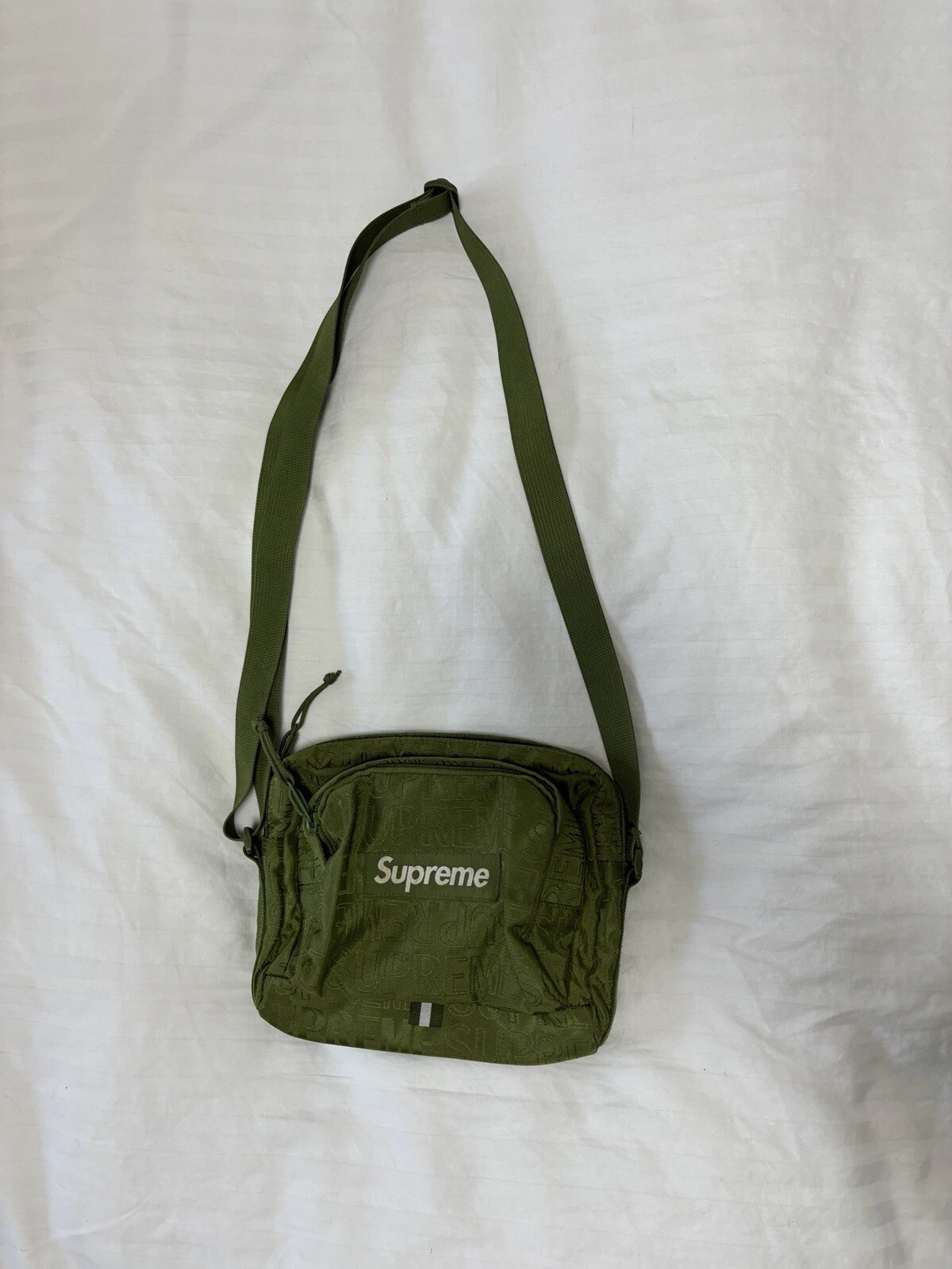 Sac à main bandoulière militaire vert olive suprême