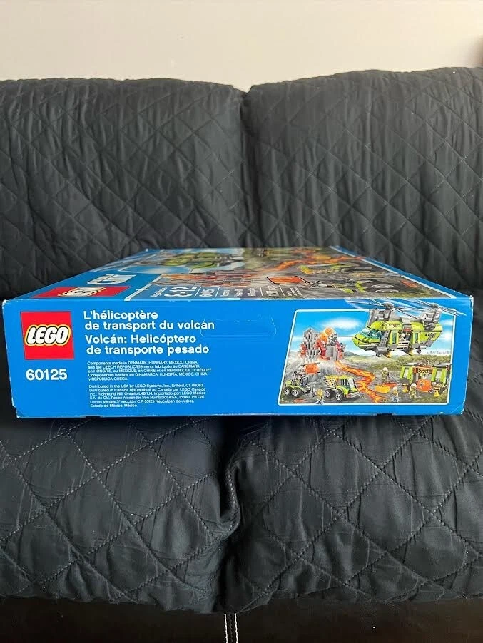 LEGO City Volcano Heavy-lift Helicopter 60125 New Sealed Retired Set - Image 3 of 4