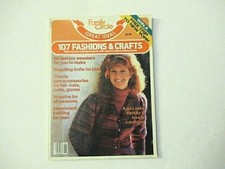 1982 Family Circle 107 Fashion/Crafts Mag