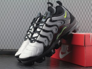 Nuevo Nike Air Vapormax Plus 924453-009 Voltios Negro Blanco EU40-45 | eBay