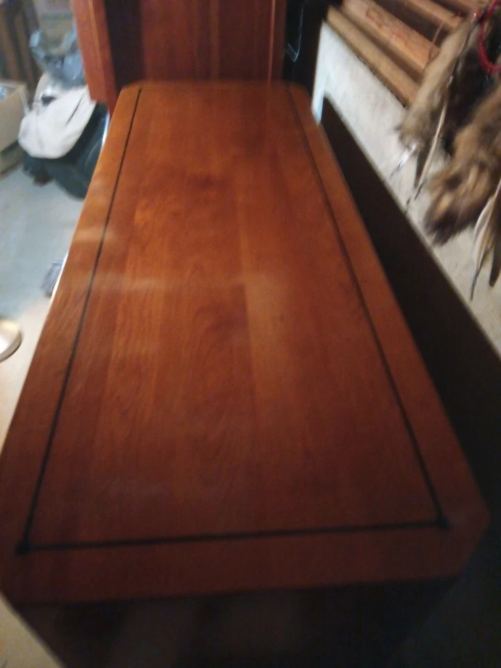 Aparador Stickley Siglo XXI Iluminado/Buffet Cereza y Llama Arce Raro Hallazgo Foto 4 de 4