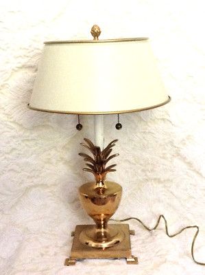 MID CENTURY FREDERIC COOPER LIKE GOLD TONE BRASS PINEAPPLE LAMP METAL SHADE, 20''