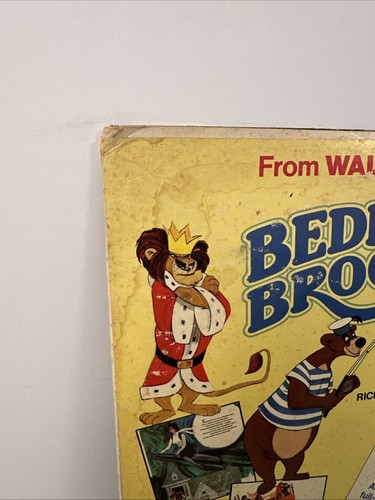 Walt Disney Bedknobs and Broomsticks Records & Storybook - Picture 9 of 18