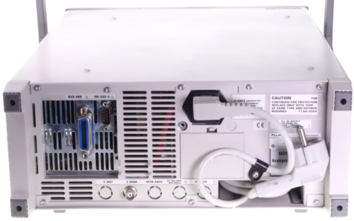 Osciloscopio analógico Fluke PM3082 4 canales 100MHz + 4 pulsadores + manuales - Imagen 9 de 17