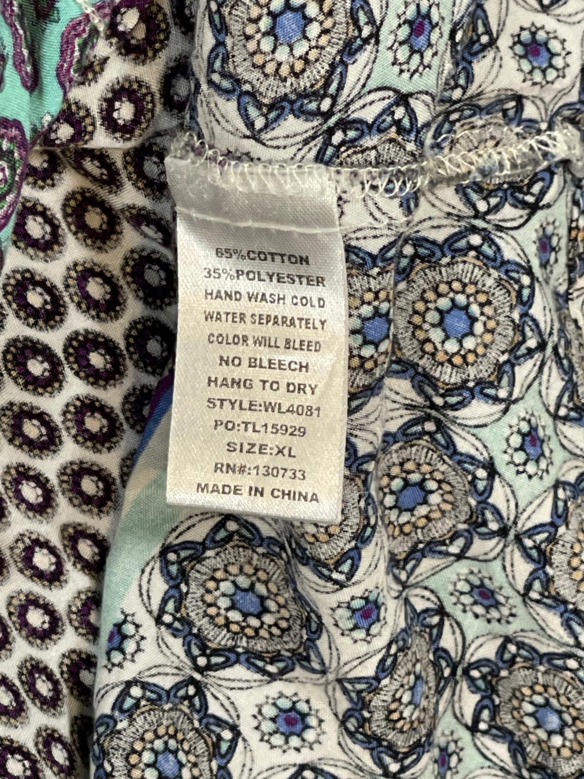 umgee Women's Boho Patchwork Patterned V-Neck Tun… - image 5