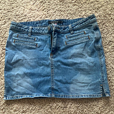 Rampage Vintage Women&rsquo;s Blue Denim Mini Skirt Size 6 Regular Casual Zip Button